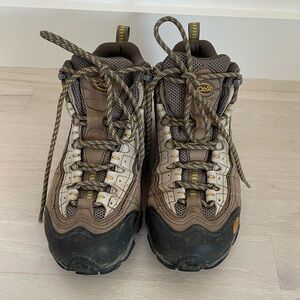 Oboz Hiking Boots
